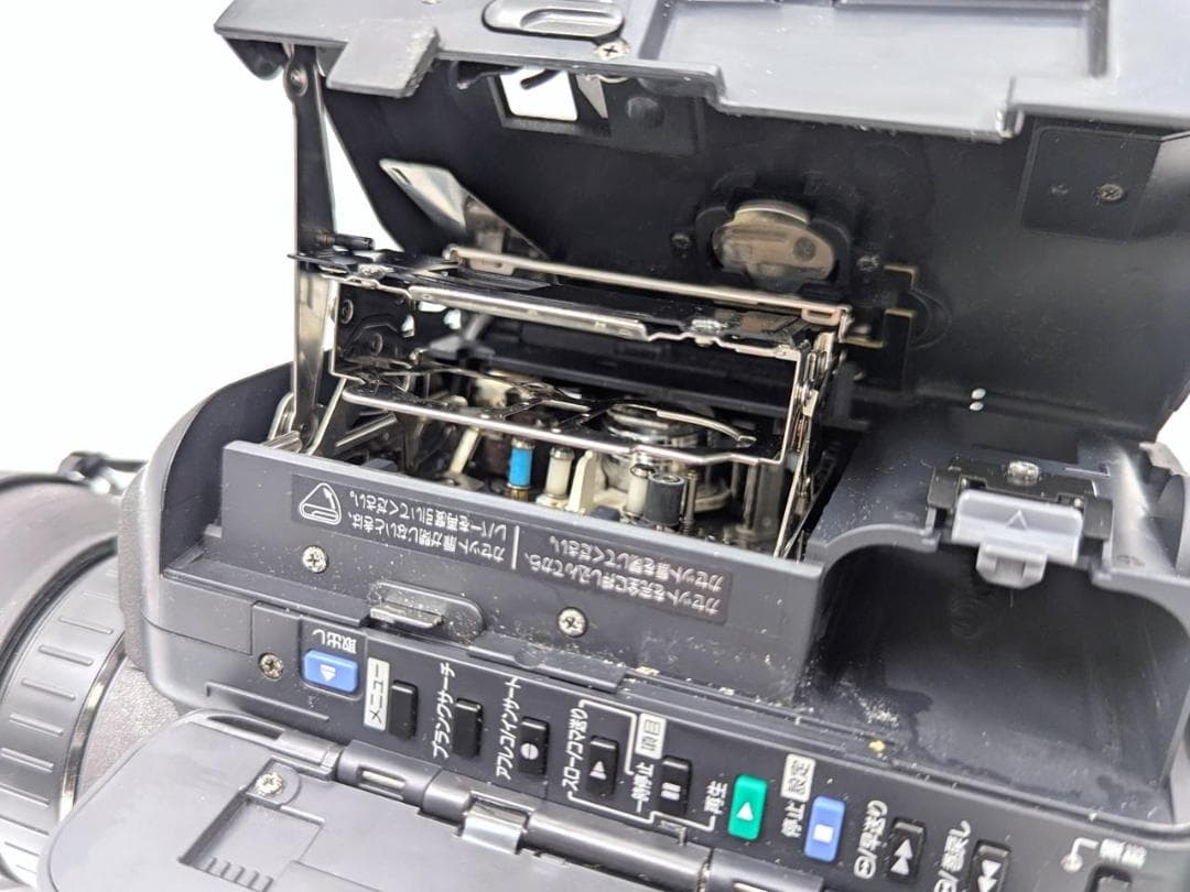 miniDVのダビングに！ Panasonic ビデオカメラ NV-DJ1 01