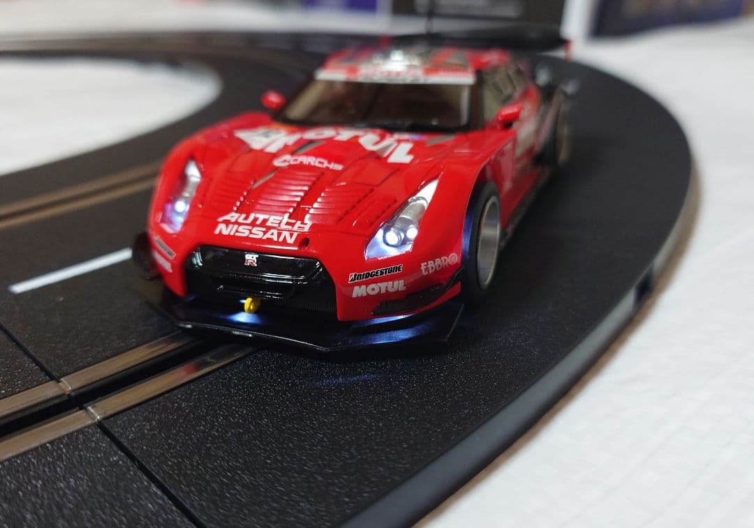 スロットカーカレラ日産GT-R GT500 NISMO MOTUL AUTECH