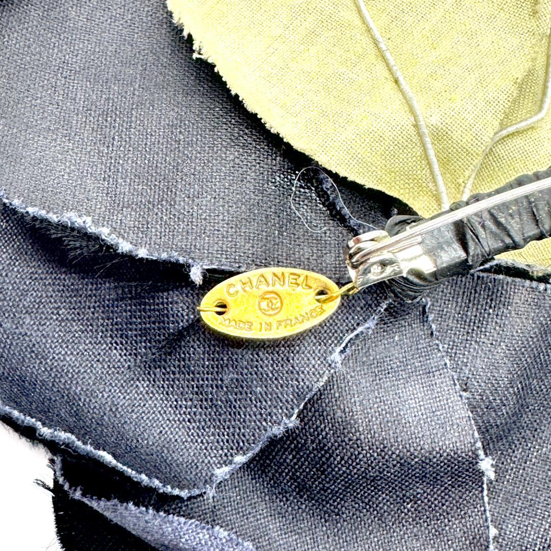 シャネル　カメリア　コサージュ　タグ、箱あり