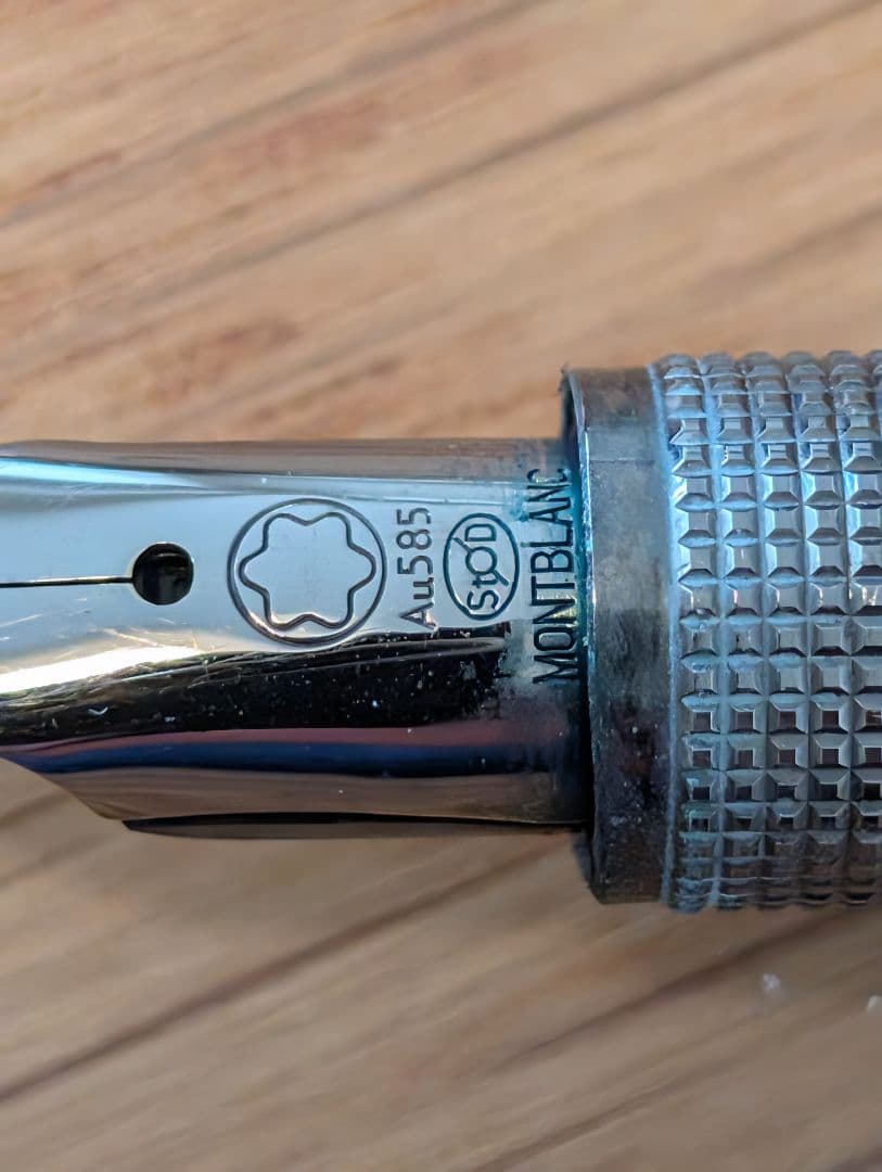 ​【美品】モンブラン マイスターシュテュック クラシック P145 万年筆