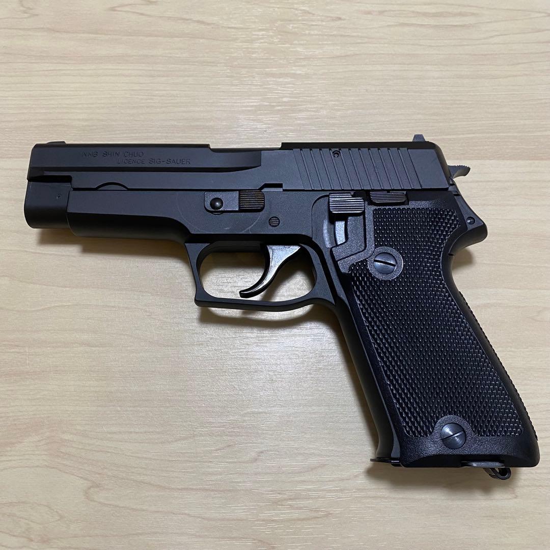 【HW】タナカ 9mm拳銃 SIG SAUER P220自衛隊仕様 ガスガン