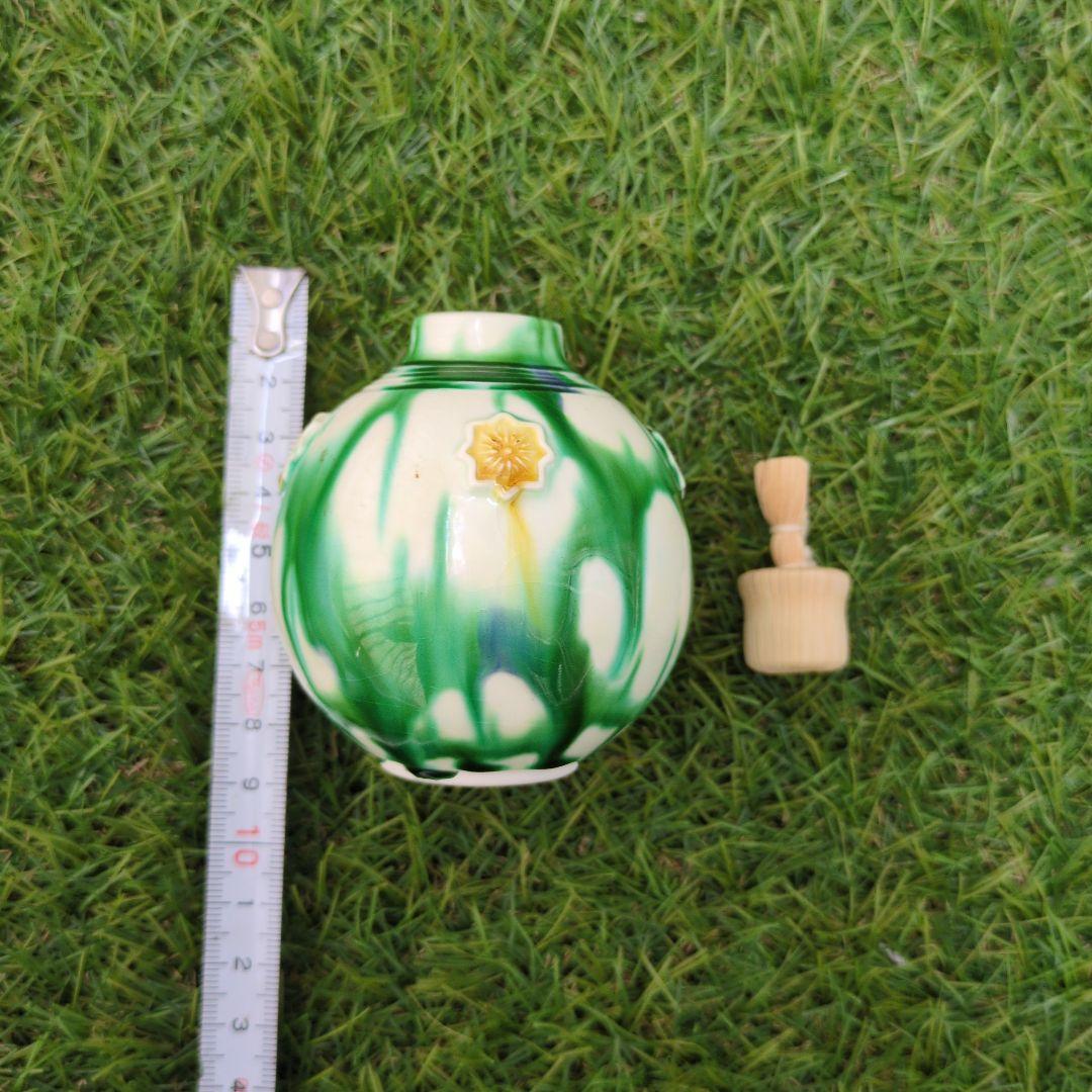 陶器製 緑と白の茶道具