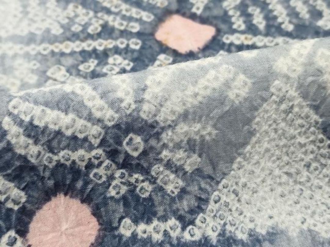 高級浴衣　有松絞り　身丈153 白紺　パステルカラー　有松鳴海絞り　切嵌吉祥文