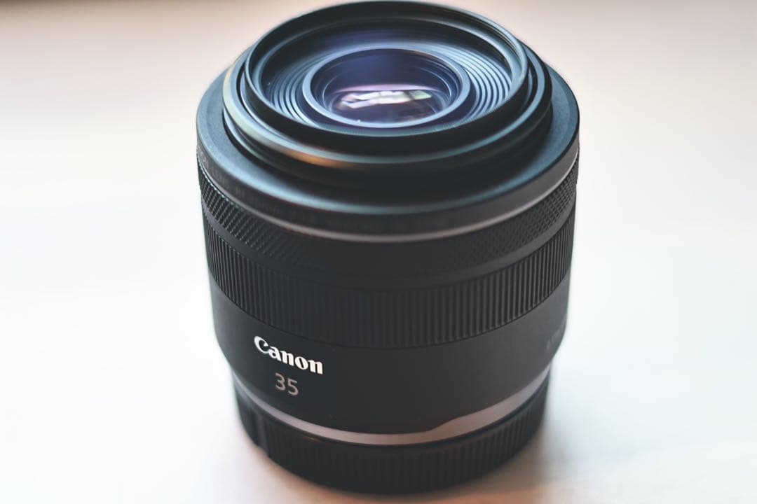 レンズ(単焦点) Canon RF 35mm F1.8