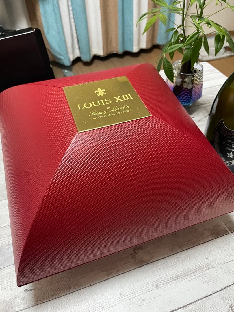 つばき　ルイ13世 シェル型化粧箱 新品 バカラ 完品