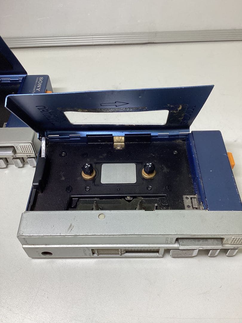 n*b様 昭和レトロ SONY WALKMAN TPS-L2 ステレオカセットプ