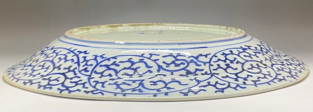 古伊万里　線描大皿　蛸唐草　染付　大明成化年製　　箱付　d991