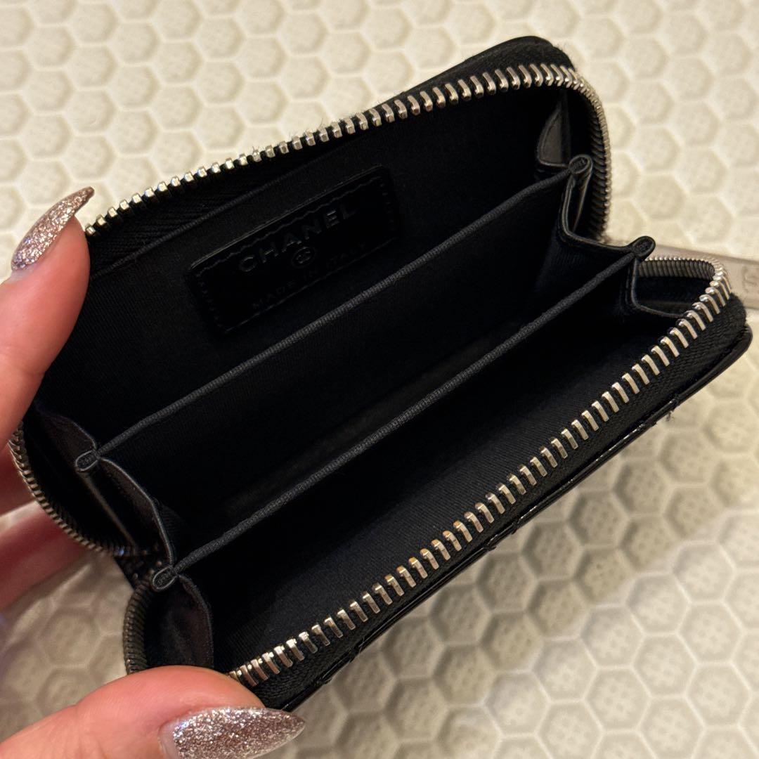 CHANEL パテント ラムスキン ケース　ブラック