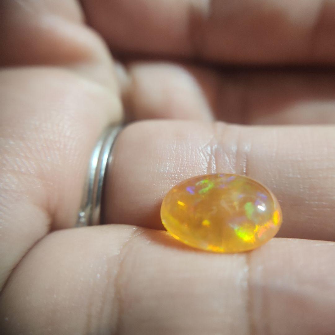 高品質天然ファイアーオパール 3.405ct