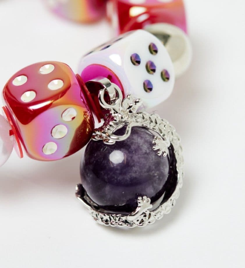 ずっと真夜中でいいのに。ガチャ　龍ダイスブレスレット、エポスうにぐり　ずとまよ