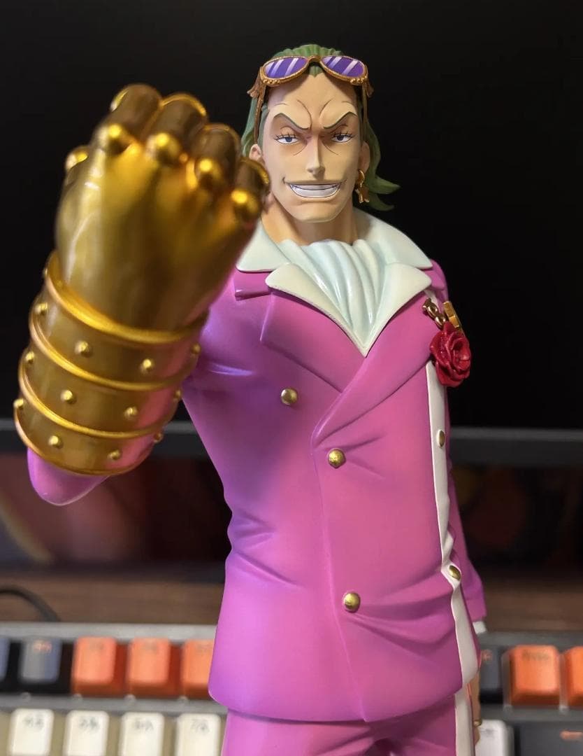 ワンピース ギルド・テゾーロ 黄金帝 フィギュア ガレージキット