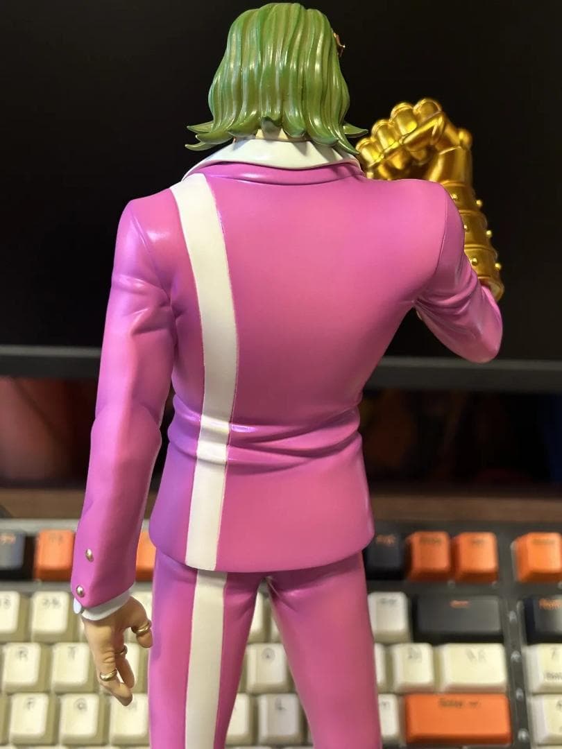 ワンピース ギルド・テゾーロ 黄金帝 フィギュア ガレージキット