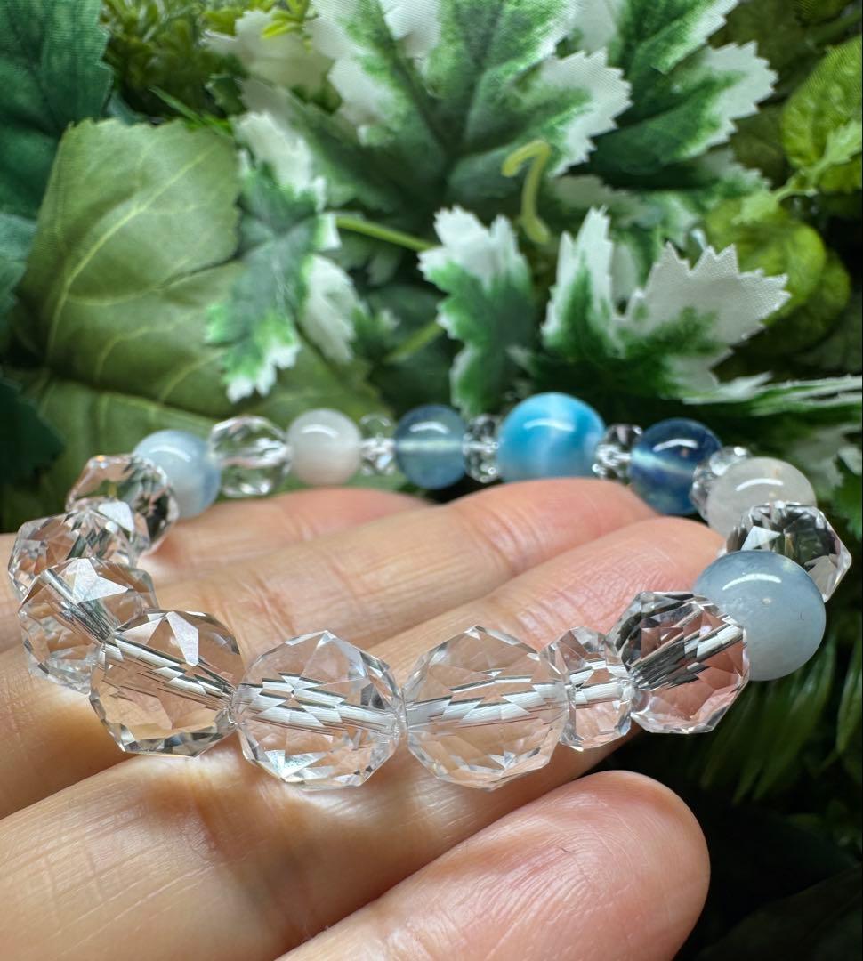 宝石品質　ラリマーデザインブレスレット