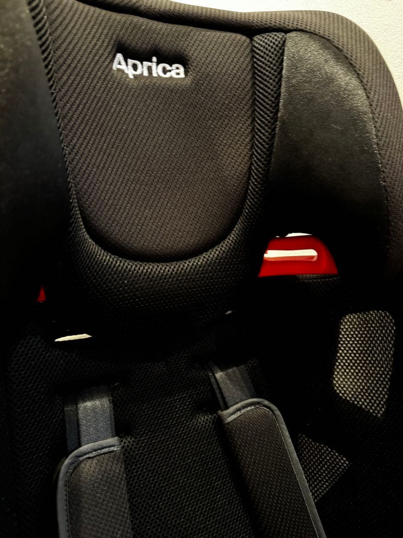 Aprica アップリカ　エアグルーヴ AE チャイルドシート　ジュニアシート