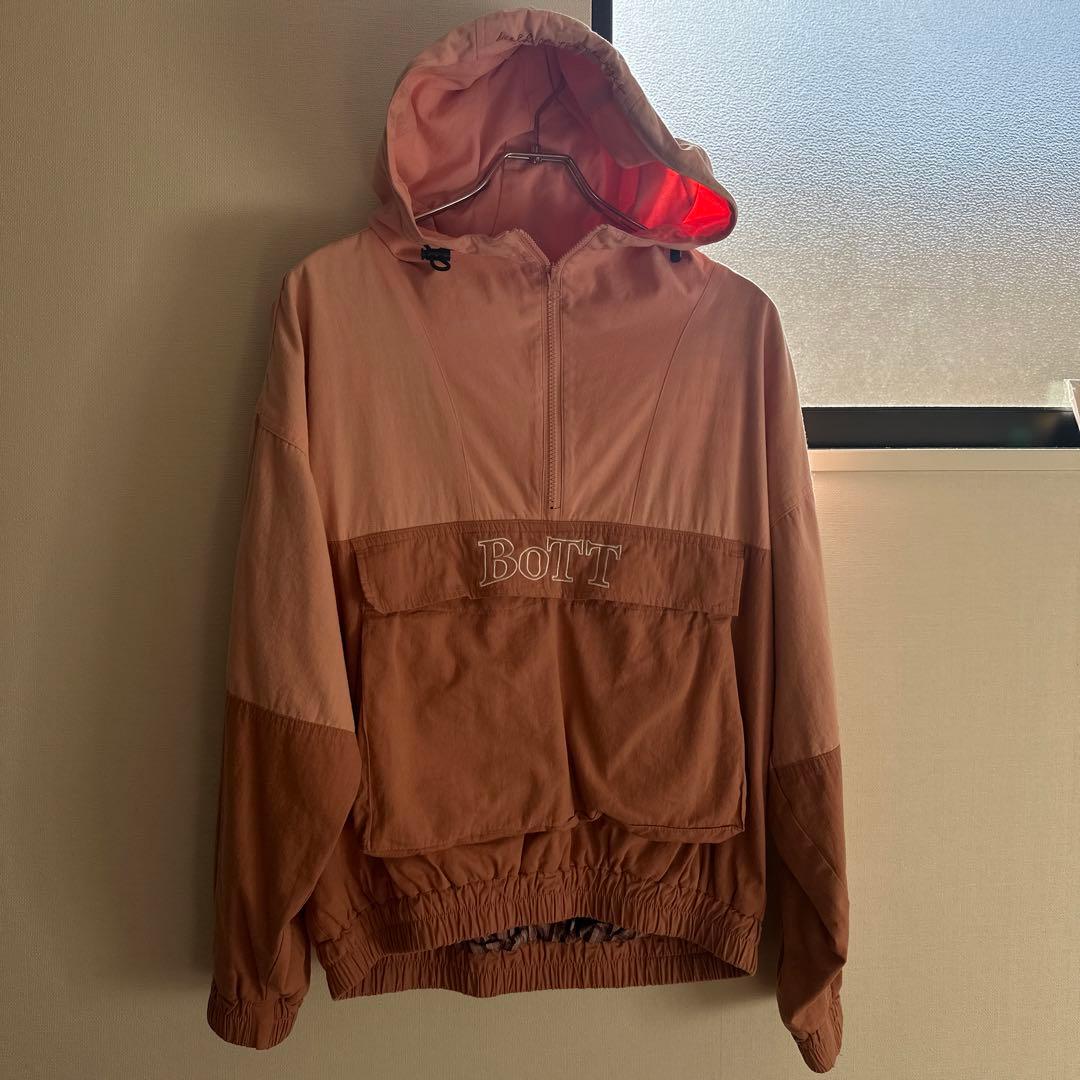 BOTT フード付きピンクアウター(コットン素材)