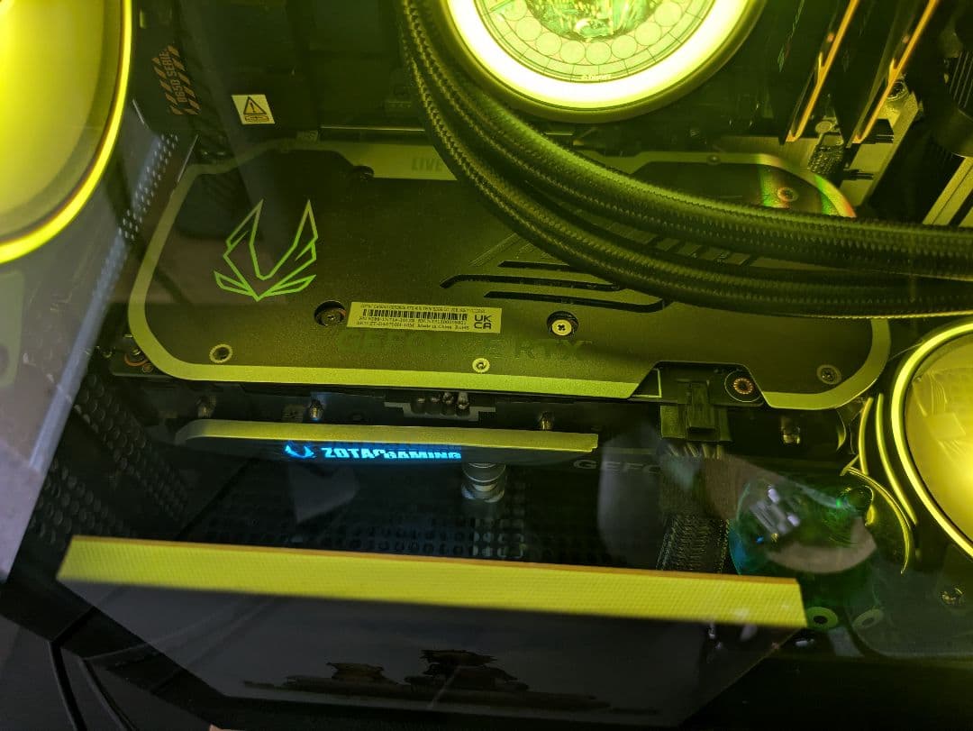 【グラフィックボード】GeForce RTX4070 12GB（ZOTAC）