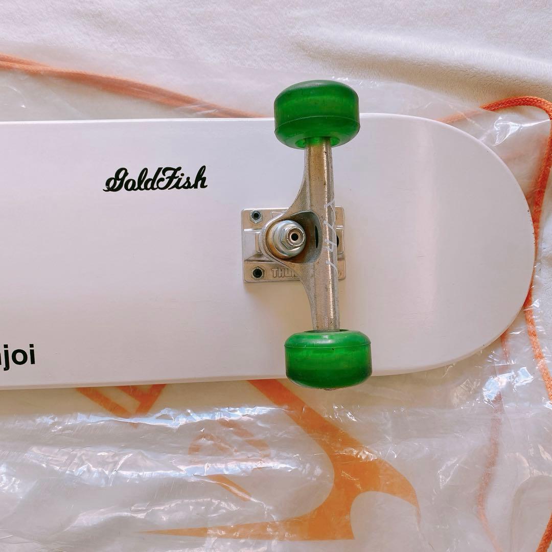 デッキがグリーンのお洒落スケートボード　パンダenjoi エンジョイ