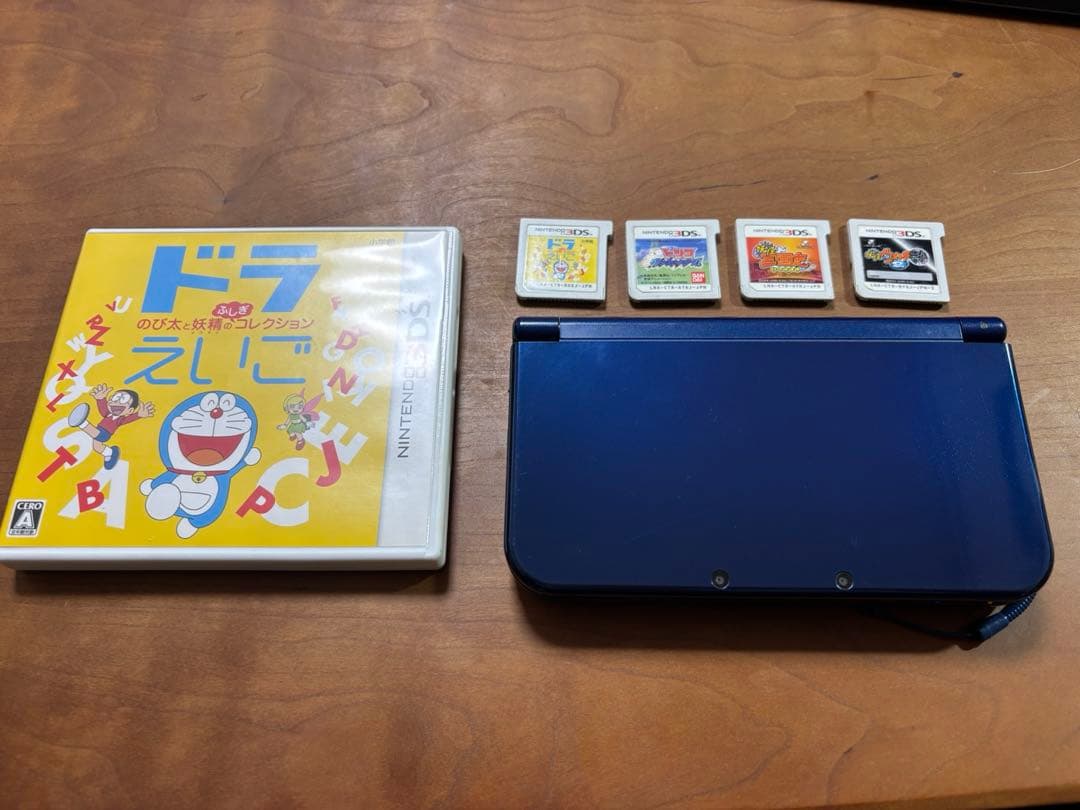 Nintendo 3DS 青 + ドラえもんゲームセット