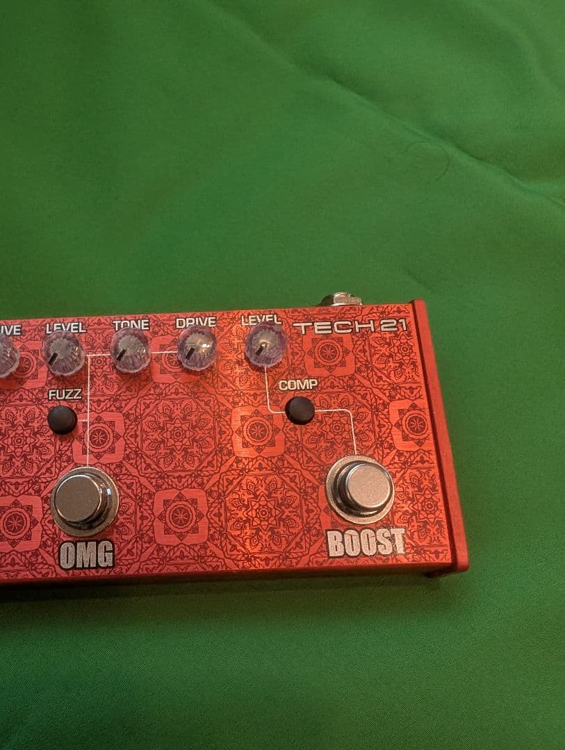 ギター TECH21 Fly Rig RK5 V2