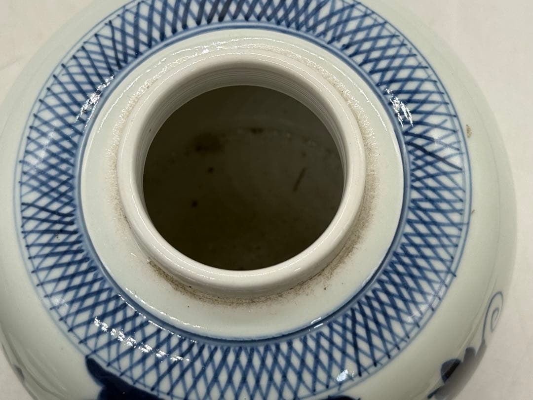 中国　清時代　染付　花卉紋壺　送料込み251020