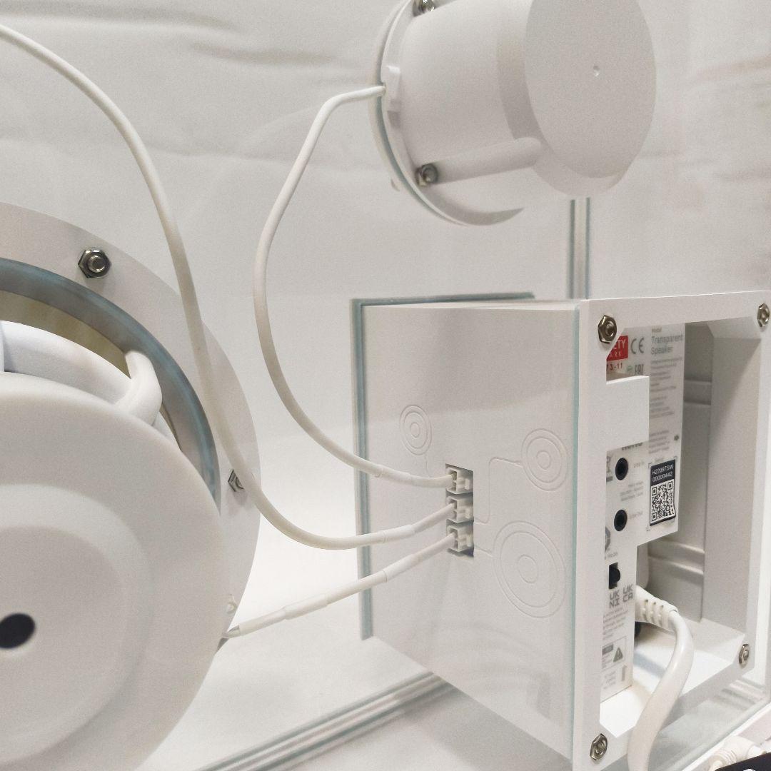 TRANSPARENT SPEAKER トランスペアレントスピーカー　ホワイト