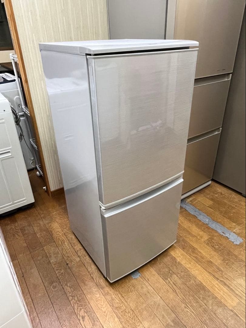 #2 冷蔵庫 SHARP どっちもドア 2017年 137L SJ-D14C-S