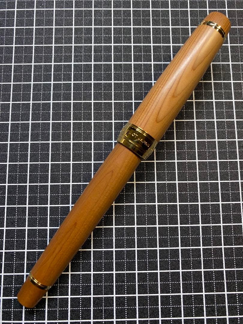 PILOT CUSTOM 一位の木　万年筆　字幅F