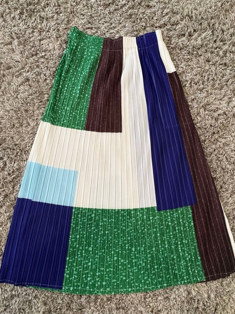 イッセイミヤケ　プリーツプリーズ