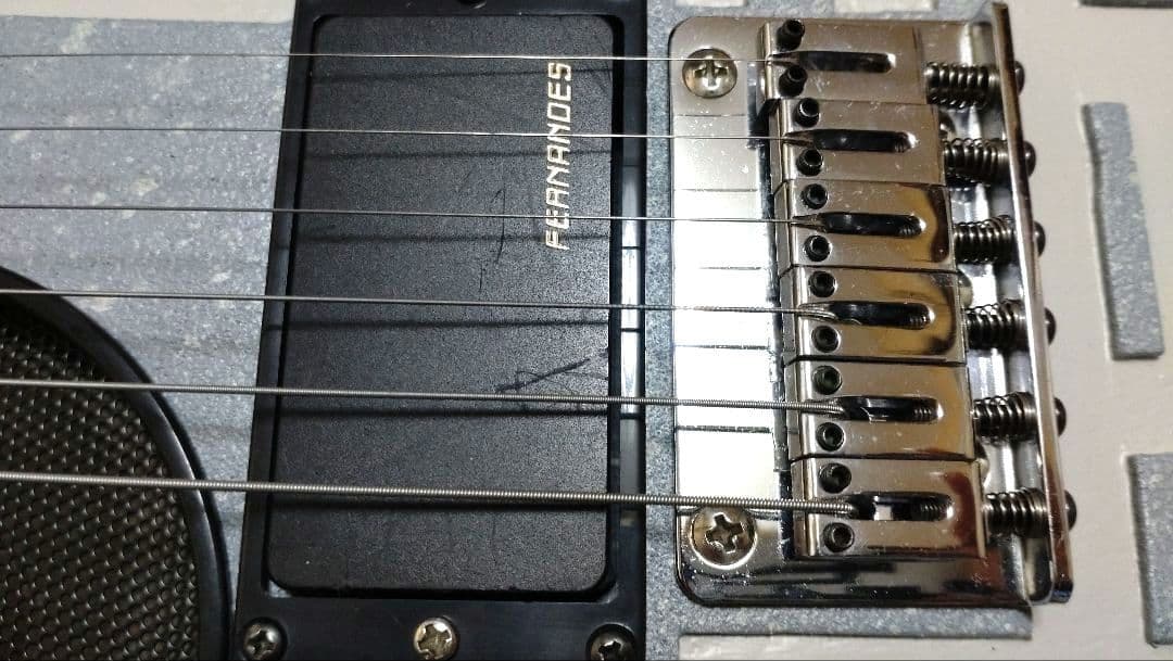 布袋寅泰風 ギターZO-3