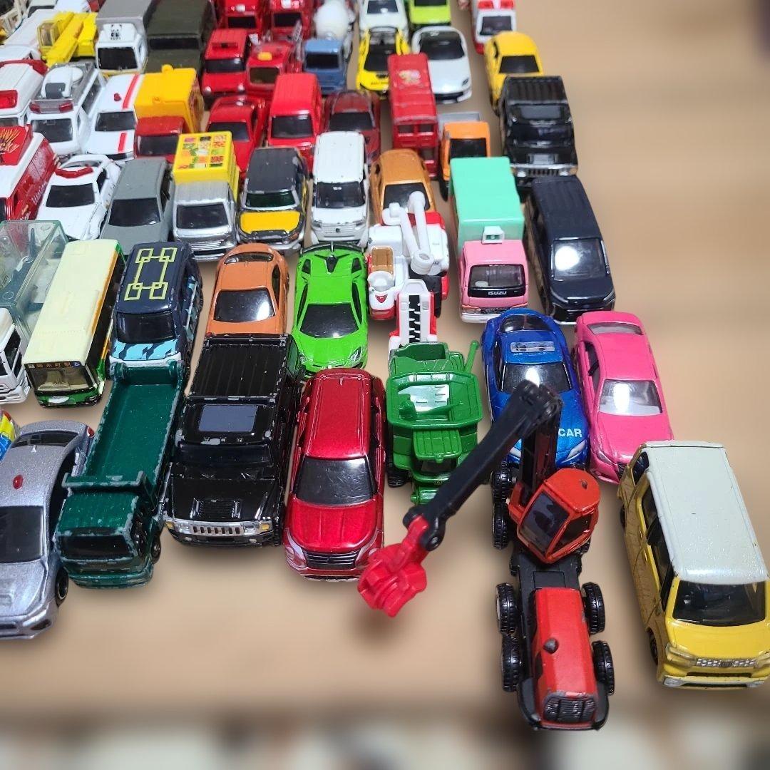 C*n様 トミカ100台越えまとめ売り！[ジャンク扱い]