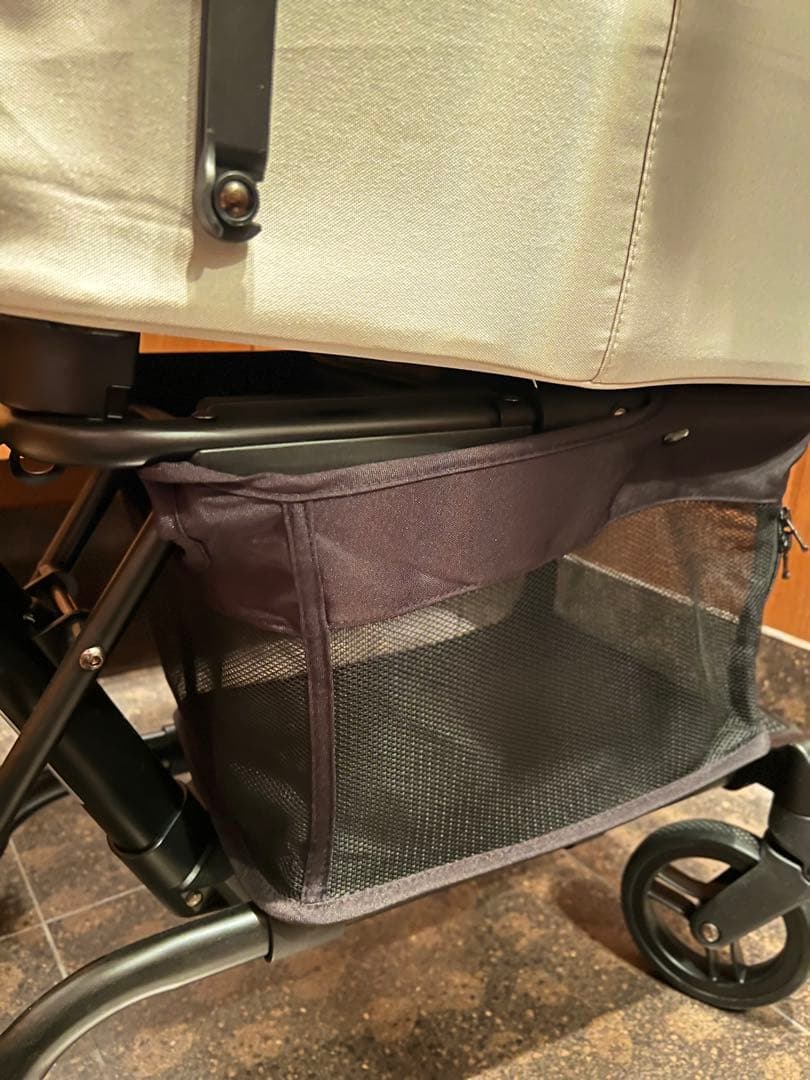 【大阪難波にて引取り希望】AIRBUGGY WIZ X PEARL WHITE