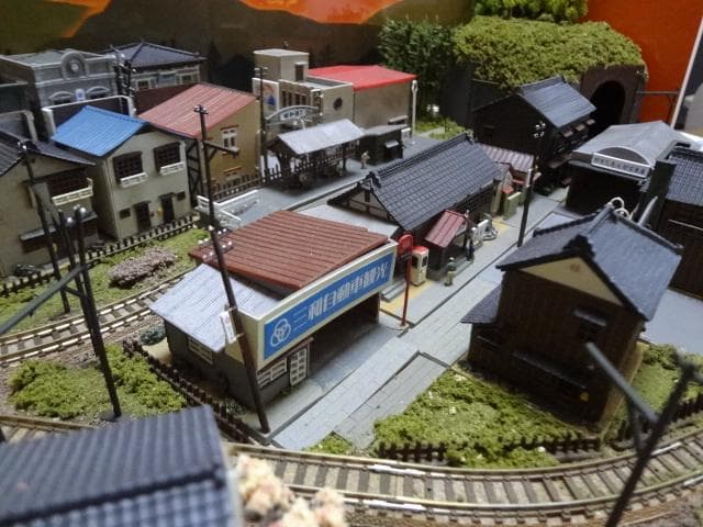 完成品 鉄道模型 ジオラマ 昭和「鉄道模型」をつくる ケース　パワーユニット付