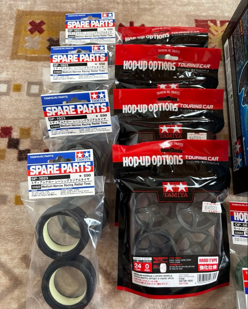 新品 タミヤ TG10-MK.2 FZシャーシ 2022 ボディ タイヤ等セット