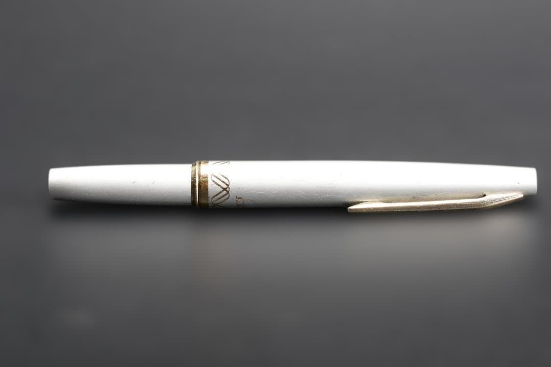 セーラー 万年筆 18K ペン先 ホワイト系 ゴールドカラー ヴィンテージ