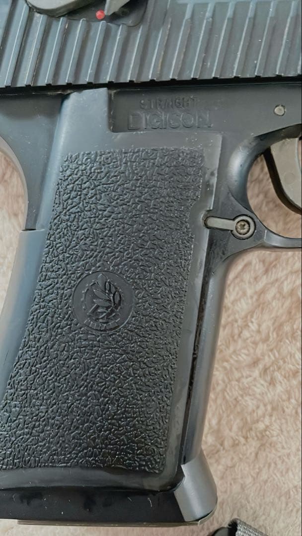 ま*ん様 デジコン　イーグル44マグナム