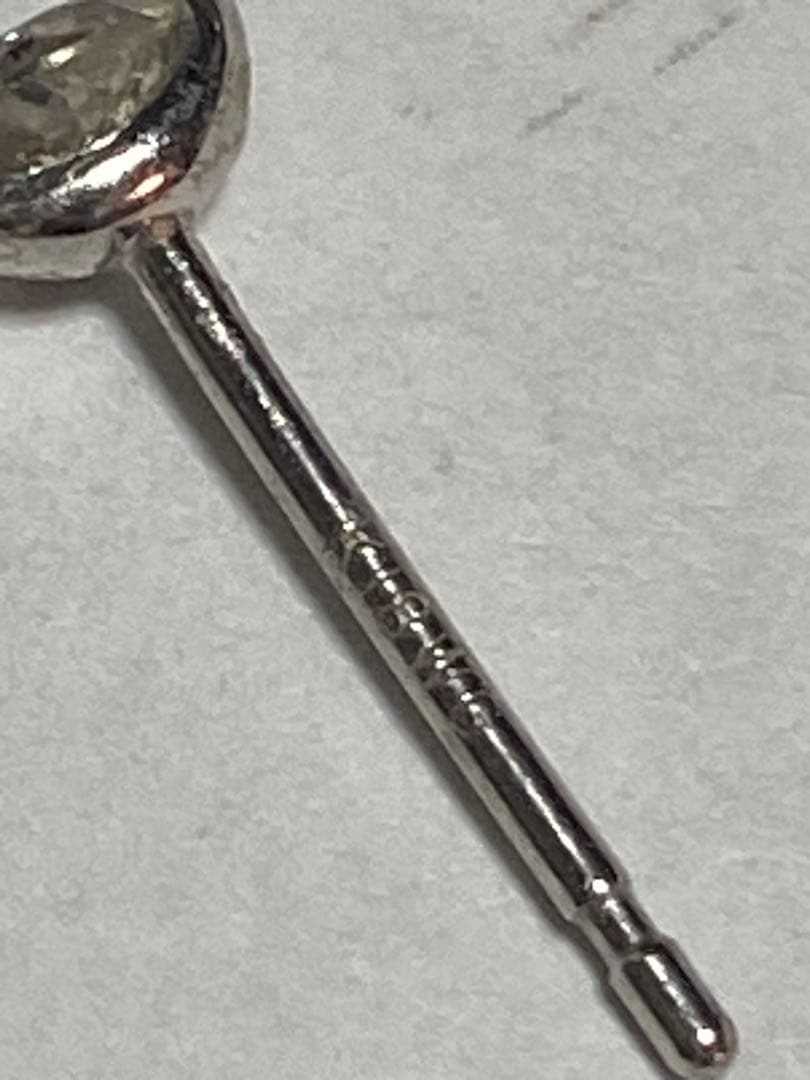 k18wgダイヤモンドピアス