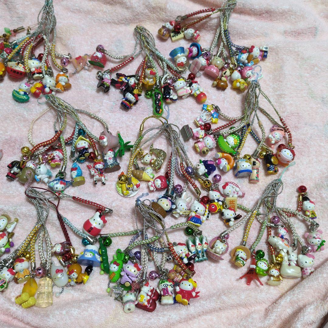 大盤振舞！最終大幅値下げ！ご当地キティ　約490個　まとめ売り