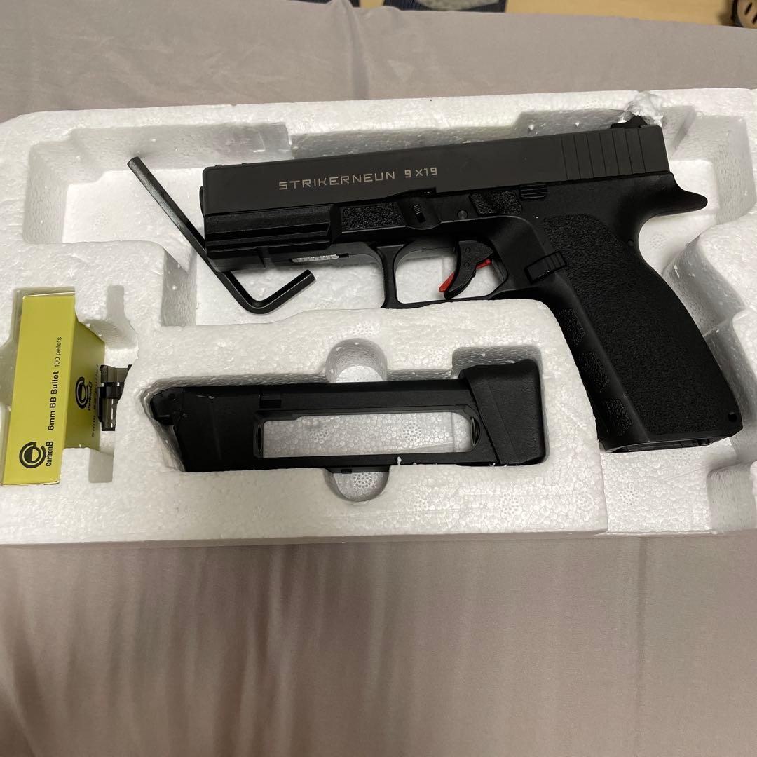 Carbon8 STRIKER9 ガスガン