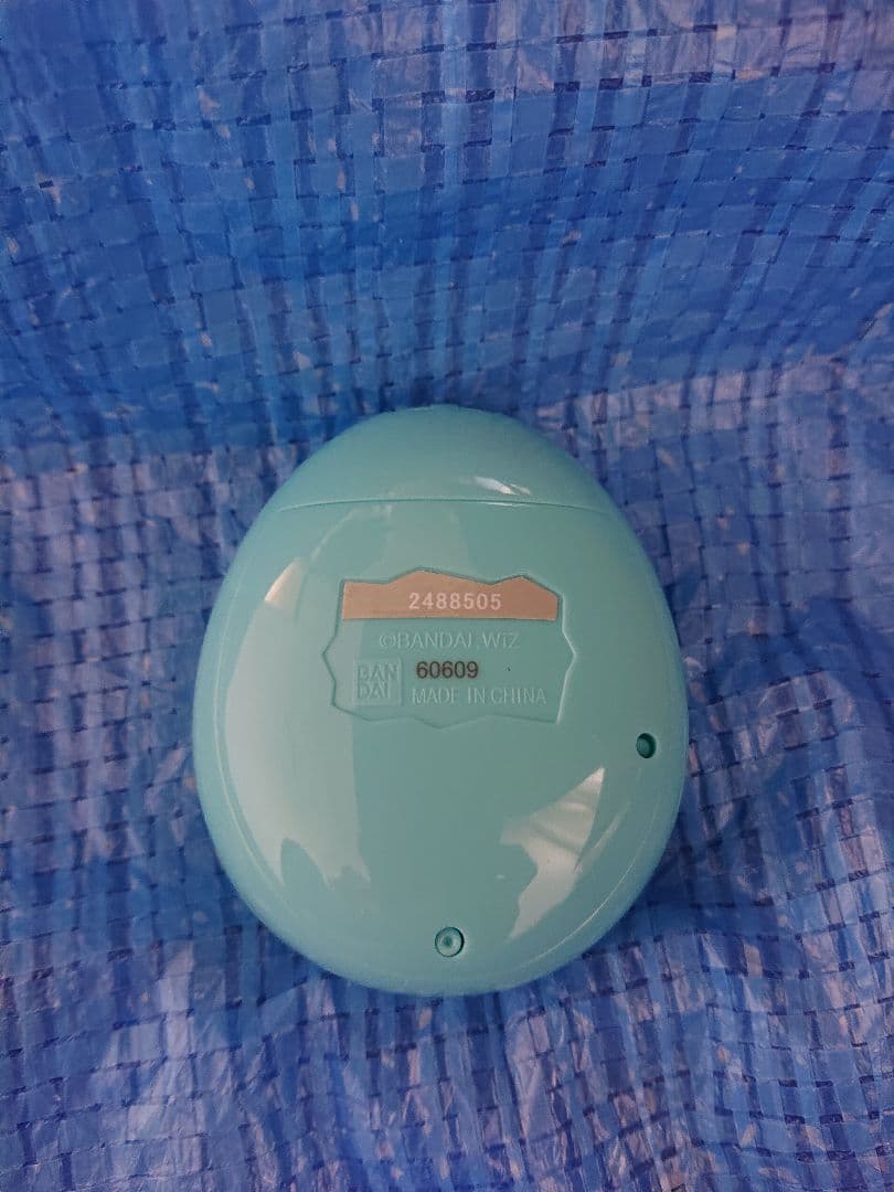 美品　BANDAI たまごっちみーつ　ファンタジーみーつver.ブルー