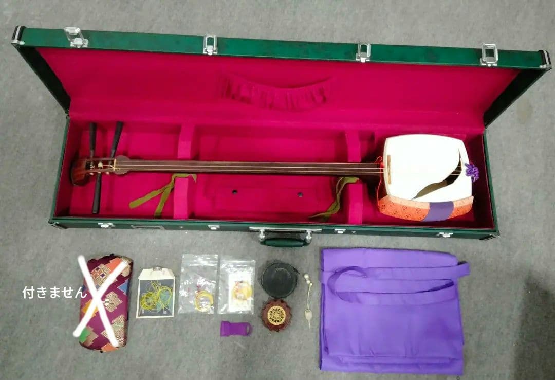 弦楽器 三味線 ハードケース付 調子笛、弦など付属（S1-2）