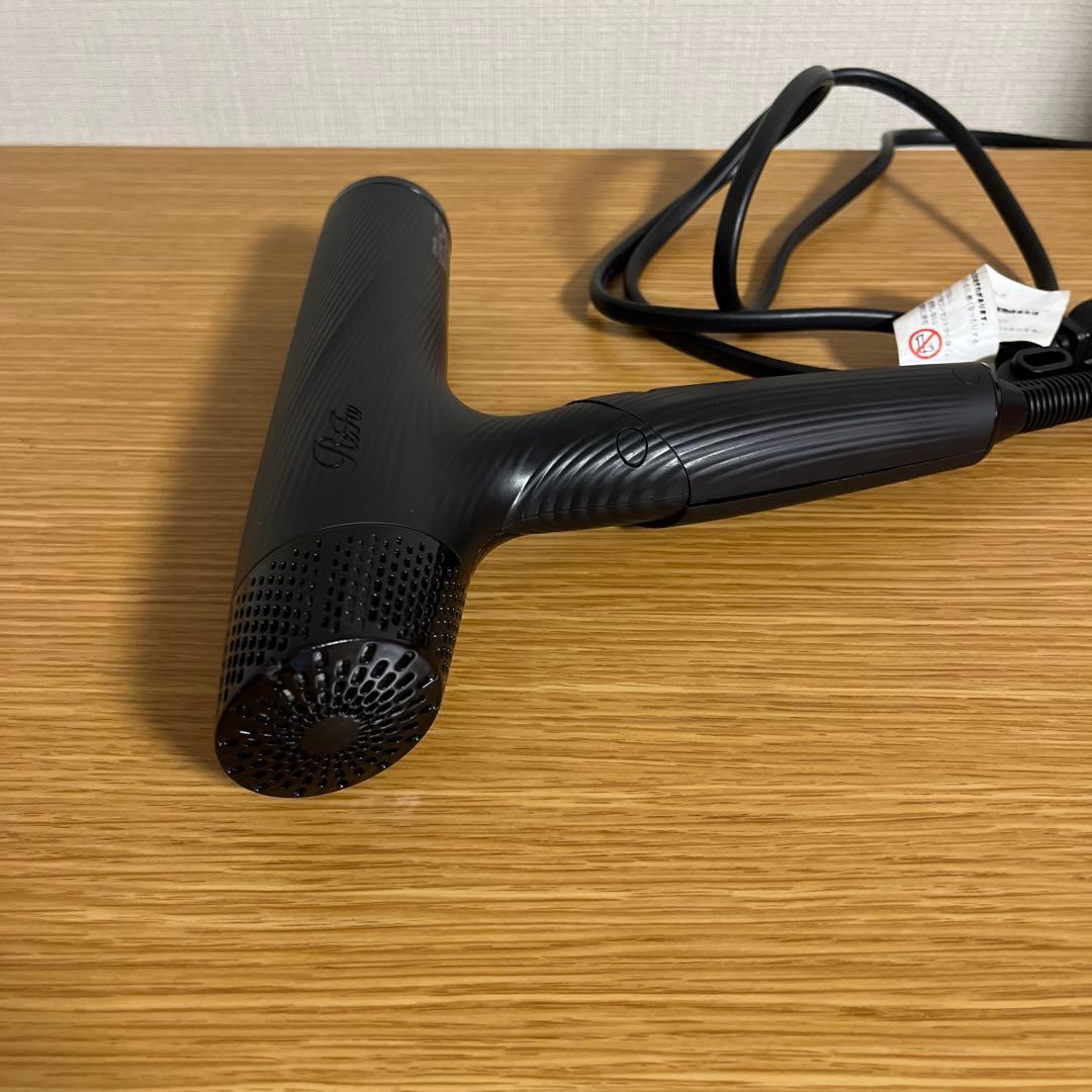 ジャンク品］リファビューテック ドライヤースマート　ブラック