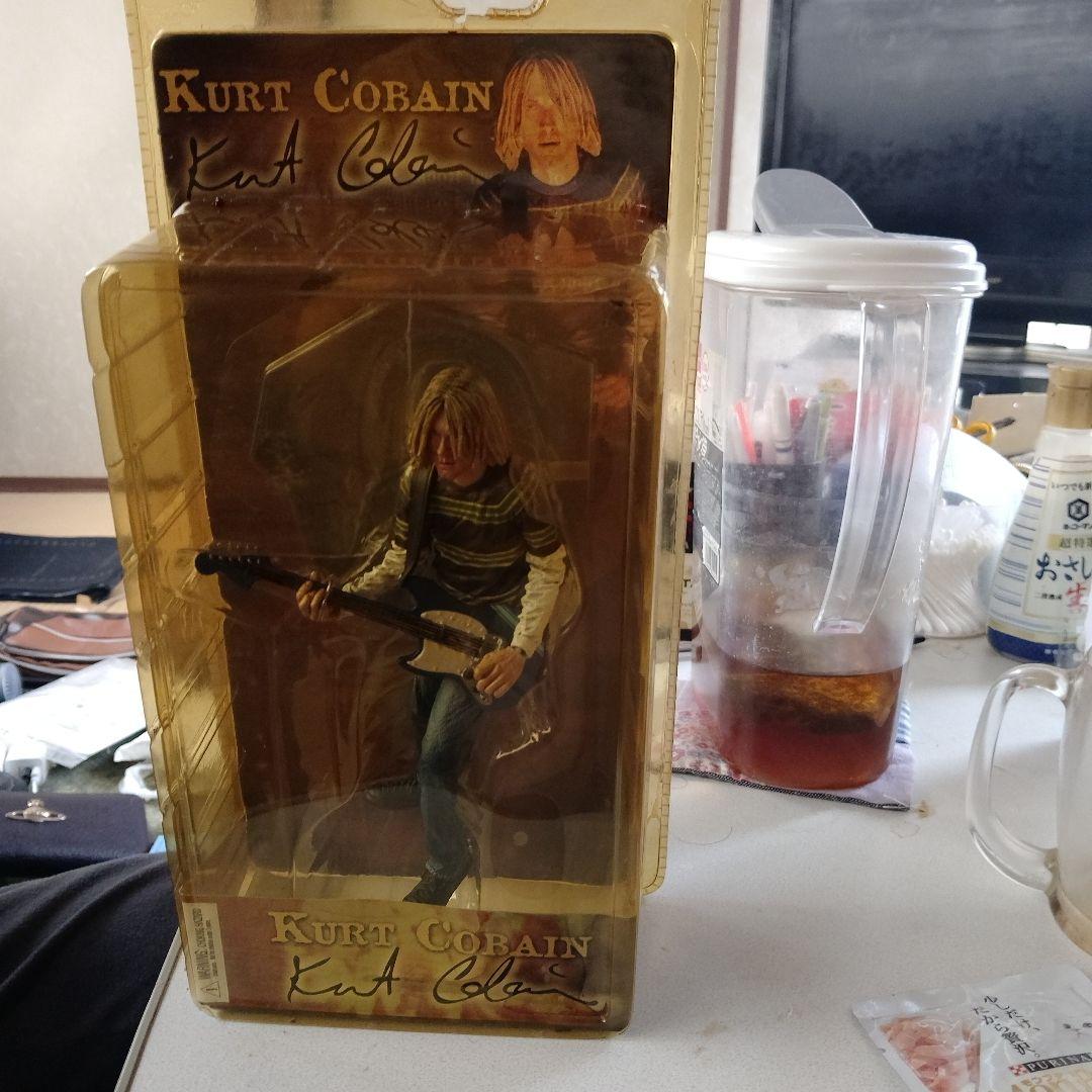 カート・コバーンフィギュア