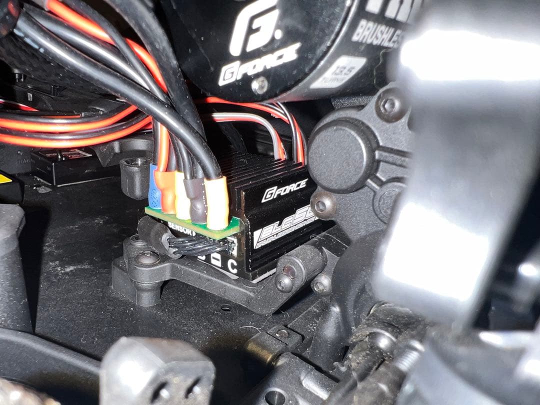 ヨコモ　ドリフトパッケージベース　メカ付き　送信機　充電器セット