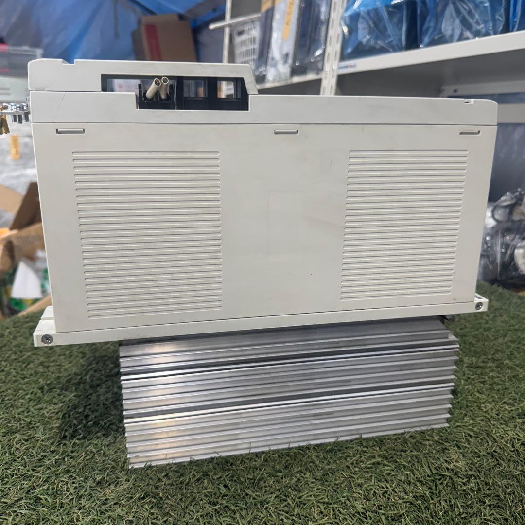 MDS-B-V2-2020三菱 MDS B V2 2020 サーボドライバー