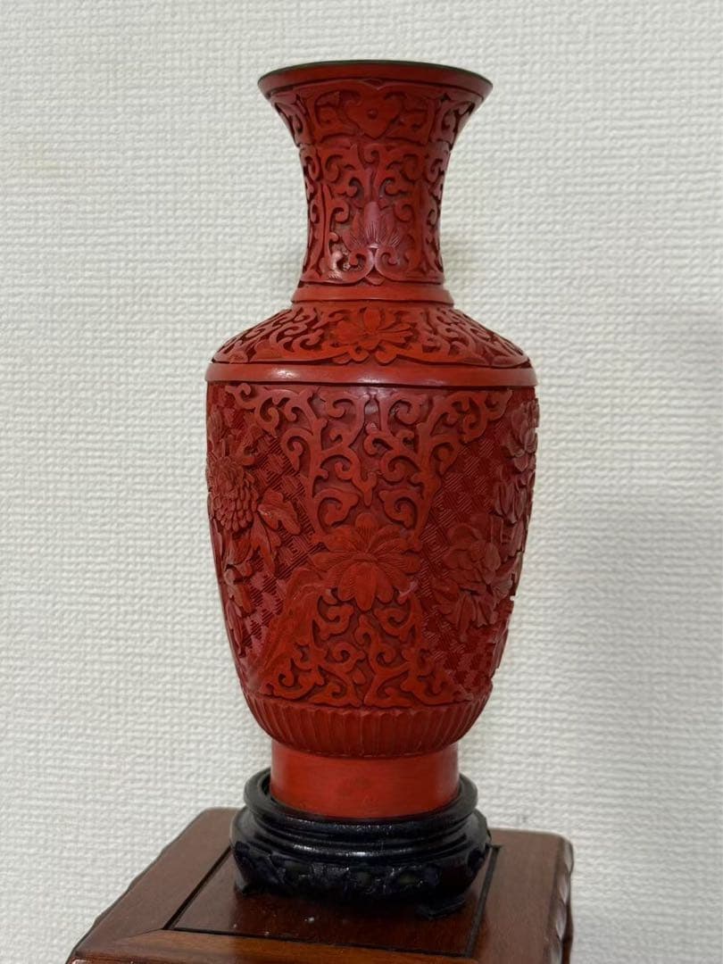 堆朱漆彫り花瓶 中国美術 彫刻 花瓶彫漆 花瓶（花の彫刻） 年代物 美品 　箱付