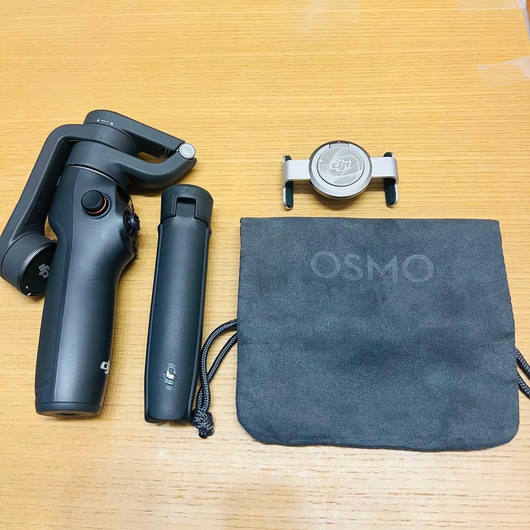 【未使用に近い】DJI Osmo Mobile 6 スマホジンバル／付属品完備