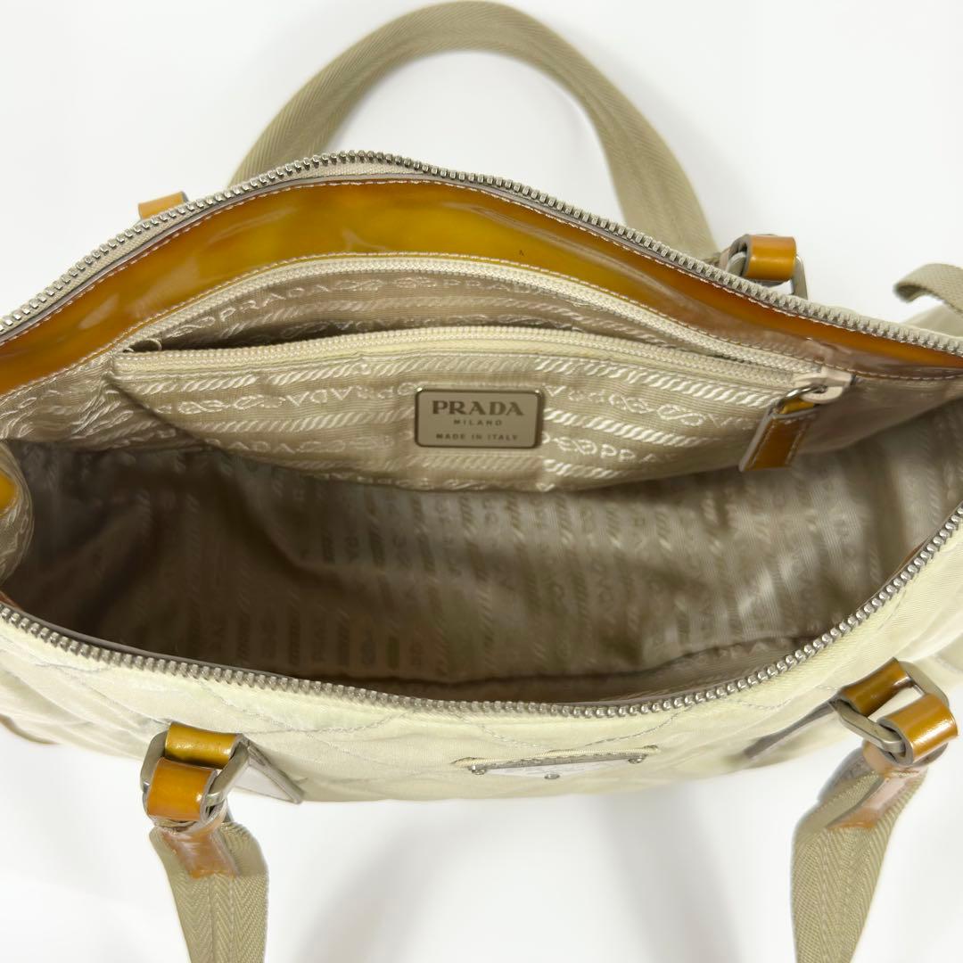 00s PRADA キルティングナイロン ショルダーバッグ ベージュ 3角ロゴ
