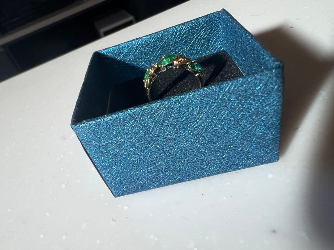 k18YG エメラルド　0.54ct リング