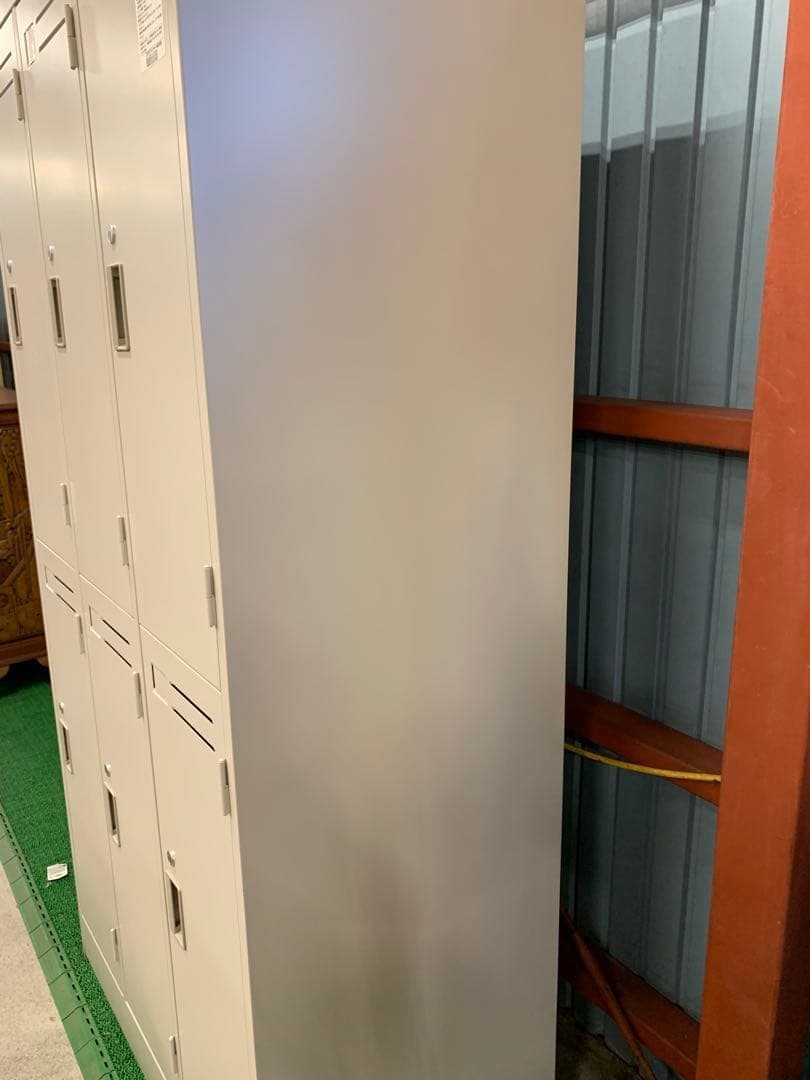 コクヨ　ロッカー　６人用　鍵付　オフィス事務所