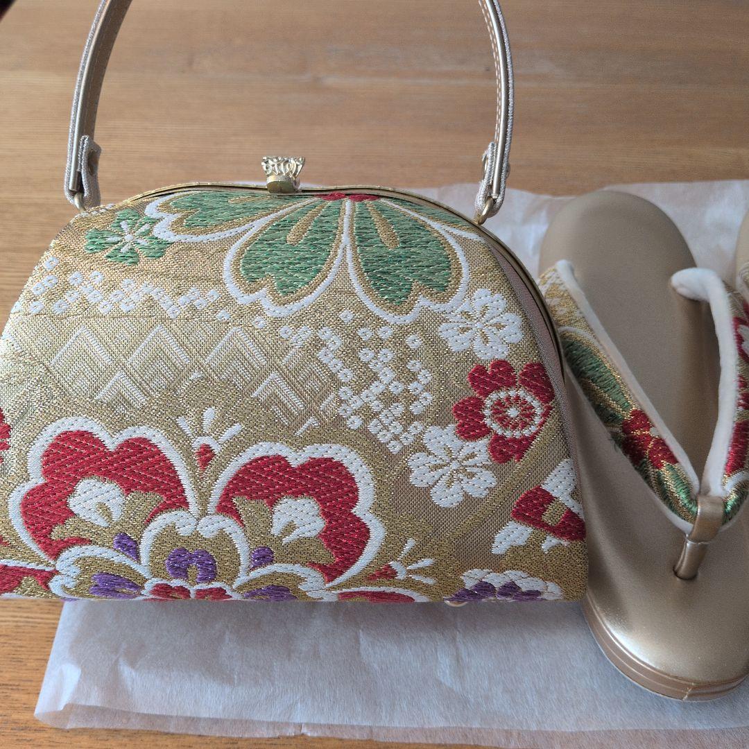 卒業式、成人式　振袖用金色花柄ハンドバッグと草履セット